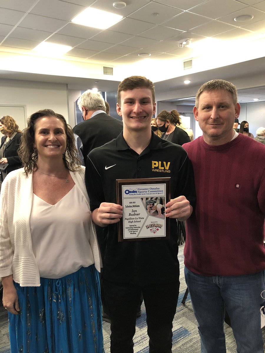 We are really thankful to all the teachers and coaches that helped <a href="/IanRudner/">Ian Rudner</a> to achieve the scholar/ athlete award for the metro area.
<a href="/plhswrestling/">Monarch Wrestling</a> 
<a href="/MWC4L/">MWC Wrestling</a> 
@PLHSACTIVITIES 
#MWC4L