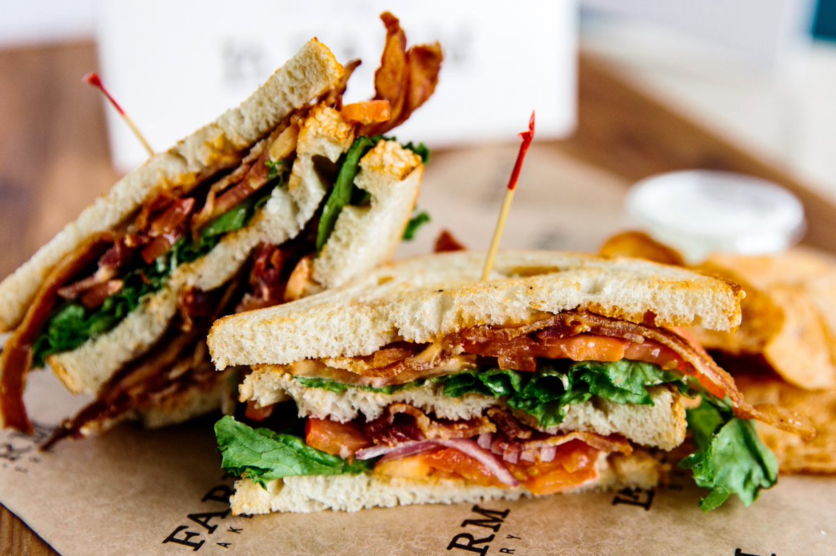 lafarmbakery's tweet image. You can’t go wrong with Le Grand BLT! 🤤 

Sesame Italian bread, Applewood Bacon, Chipotle Mayo, Lettuce, Tomato &amp;amp; Red Onion — Lunch is served! Available at our Preston &amp;amp; West Cary locations &amp;amp; for curbside pick up or delivery!

#blt #lafarmbakery #italianbread 📸 @annarouth