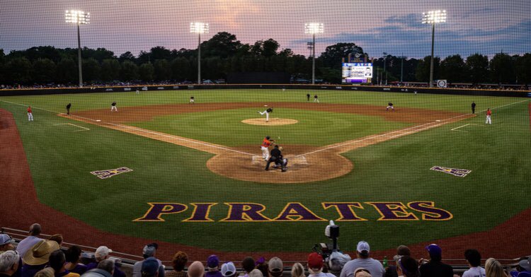 Henry Zipay tweet media