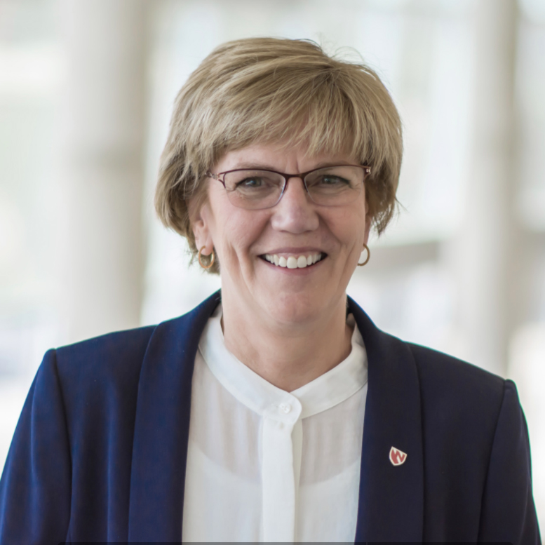 UNOCEHHS's tweet photo. 🏆 Meet a 2021 Distinguished Alumni Recipient!

Professor emeritus Janice Flegle enjoyed a 41-year career at the Munroe Meyer Institute and is a @UNOSECD alumna. Janice will receive a Distinguished Professional Achievement Award at Friday's virtual event.

https://t.co/aJpmqPajGn https://t.co/zDODErvqNk