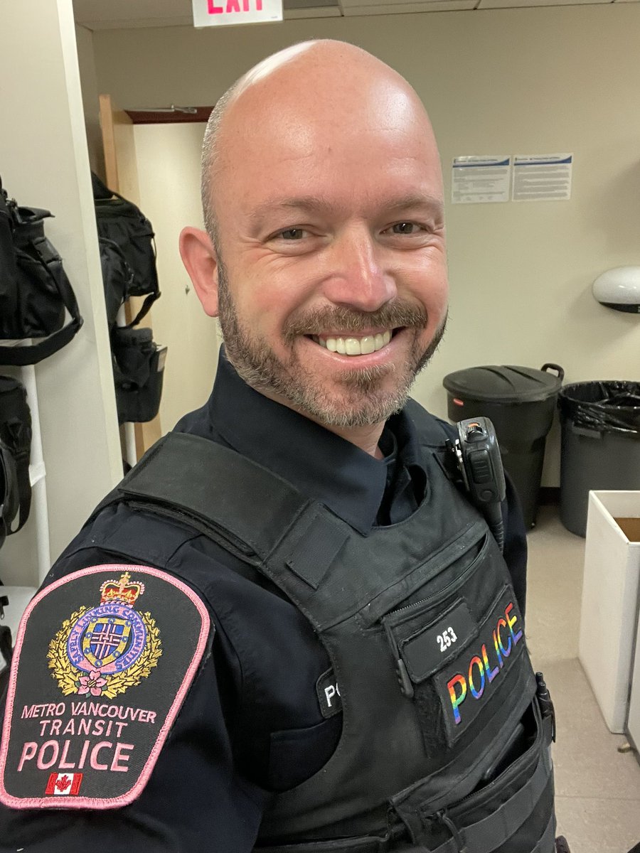 It’s #internationaldayofpink and I decided to take these out for the day! I can’t wear a pink shirt, but I can wear pink patches. 
#policepatch #LGBTQ #LGBTQinBlue