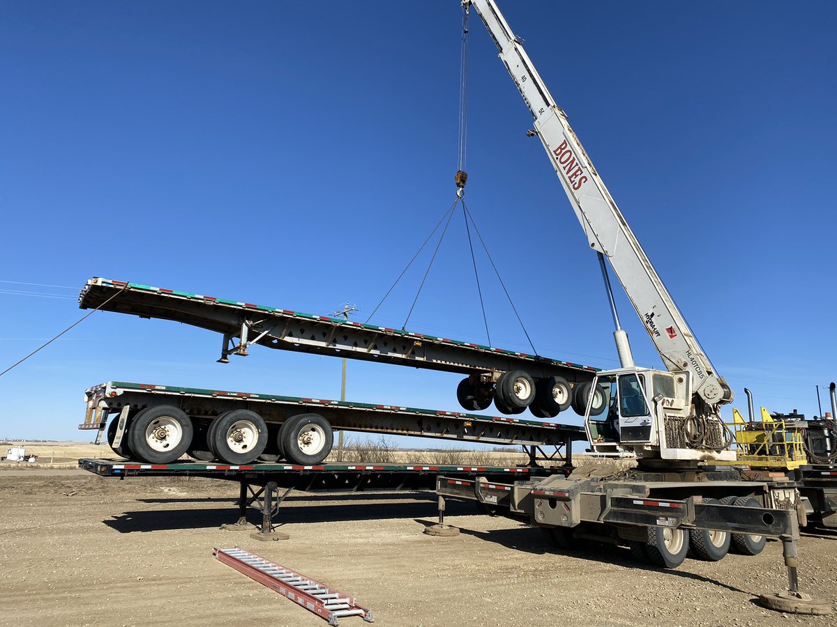 Getting the seeding itch as we begin prepping trailers for our liquid customers this morning!

#plant21