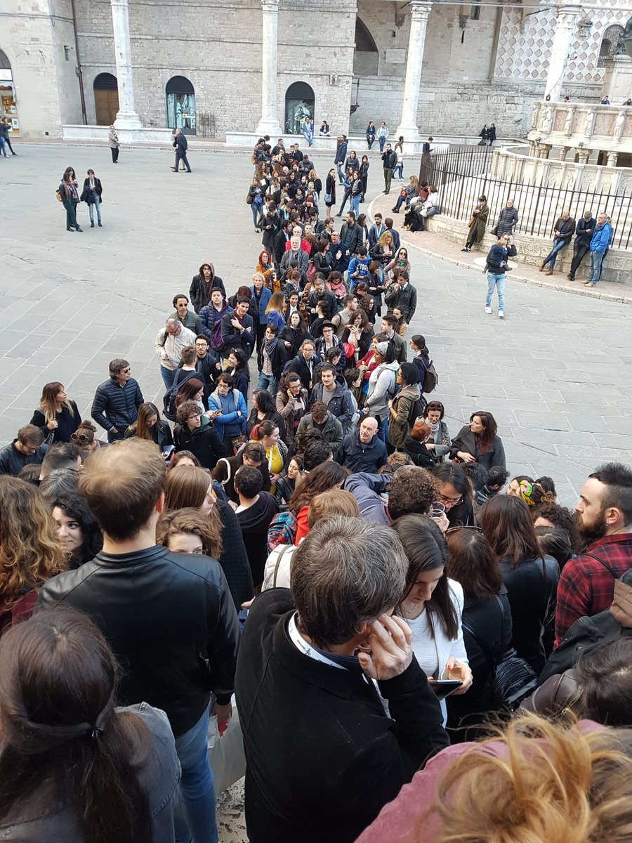 Accetto l'invito di <a href="/_arianna/">@ariannaciccone.bsky.social</a> e condivido questa bella immagine targata <a href="/journalismfest/">International Journalism Festival</a>. 

Aspettando #ijf22.
#ijphotos