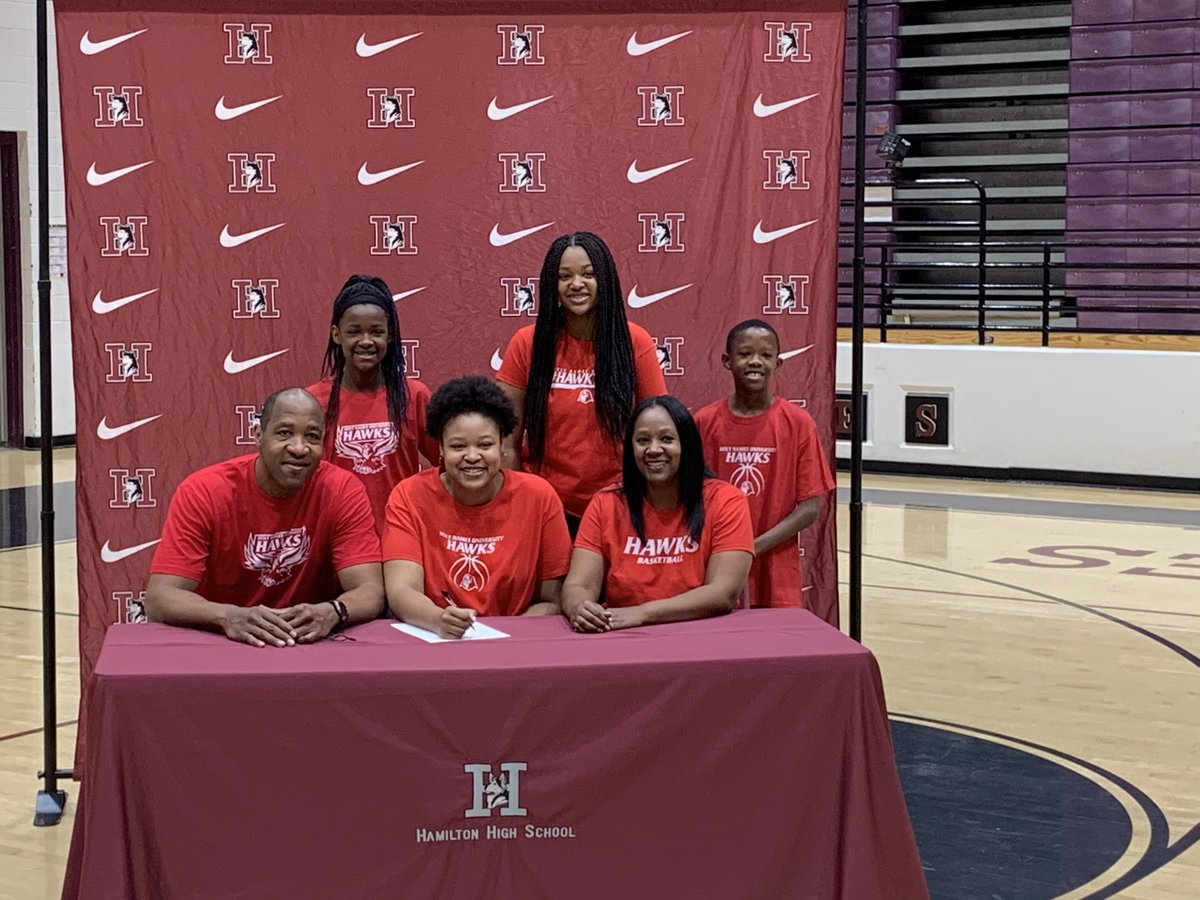 Hamilton Girls Hoops tweet media