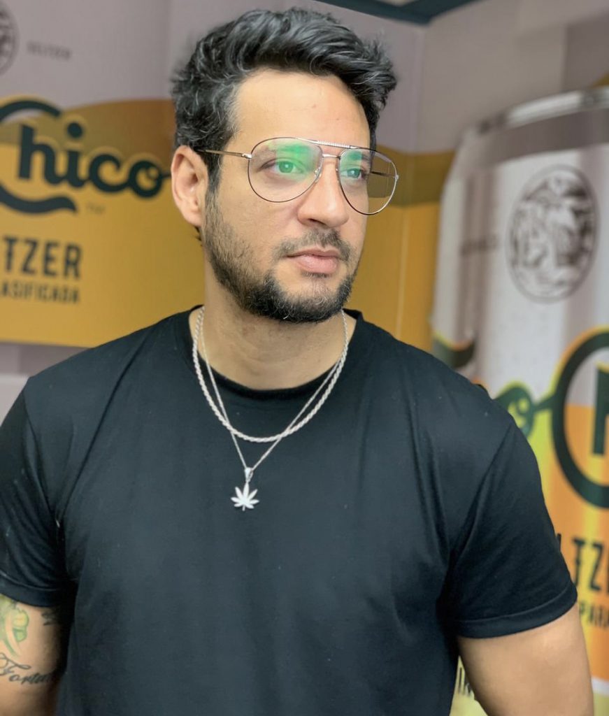 ¿Tener una buena voz es vital para conquistar a los radioescuchas? .<a href="/PanchoLocutor/">PanchoDj Locutor.</a>, locutor de <a href="/exafm973/">Exa Monterrey 97.3 FM</a> FM’, compartió su punto de vista con radioNOTAS.

#radioNOTAS #compartiendoIDEAS 📻

radionotas.com/2021/04/14/con…