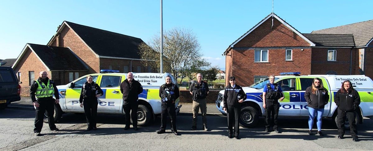 Heddlu Dyfed-Powys Police (@dyfedpowys) on Twitter photo ❗ Five drugs warrants
🚗 160 cars stopped
👮 40 homes visited
And more...
Carmarthenshire teams held a day of action today, tackling drugs, antisocial behaviour and traffic offences.
Thanks to <a href="/NatResWales/">Cyfoeth Naturiol Cymru | Natural Resources Wales</a> <a href="/BTP/">British Transport Police</a> <a href="/swpolice/">South Wales Police</a> <a href="/CarmsCouncil/">Cyngor Sir Gâr</a> for your support 👍
Full results to come... ❗ Five drugs warrants
🚗 160 cars stopped
👮 40 homes visited
And more...
Carmarthenshire teams held a day of action today, tackling drugs, antisocial behaviour and traffic offences.
Thanks to <a href="/NatResWales/">Cyfoeth Naturiol Cymru | Natural Resources Wales</a> <a href="/BTP/">British Transport Police</a> <a href="/swpolice/">South Wales Police</a> <a href="/CarmsCouncil/">Cyngor Sir Gâr</a> for your support 👍
Full results to come...