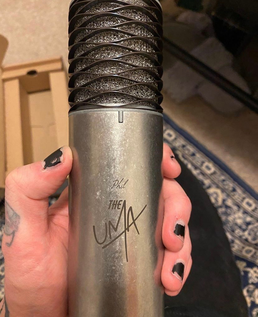 Recording Essentials for <a href="/TheUmaBandDk/">TheUmaDK</a> &amp; @UMAPhil__ 🔥⁠

astonmic.org/AstonSpirit
⁠
⁠#AstonSpirit #AstonFamily #AstonMics #AstonMicrophones ⁠
⁠