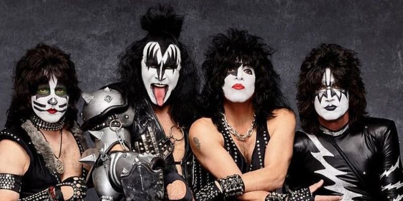 Kiss php. группа kiss. группа кисс фото. группа кисс фото. вокалист группы кисс.