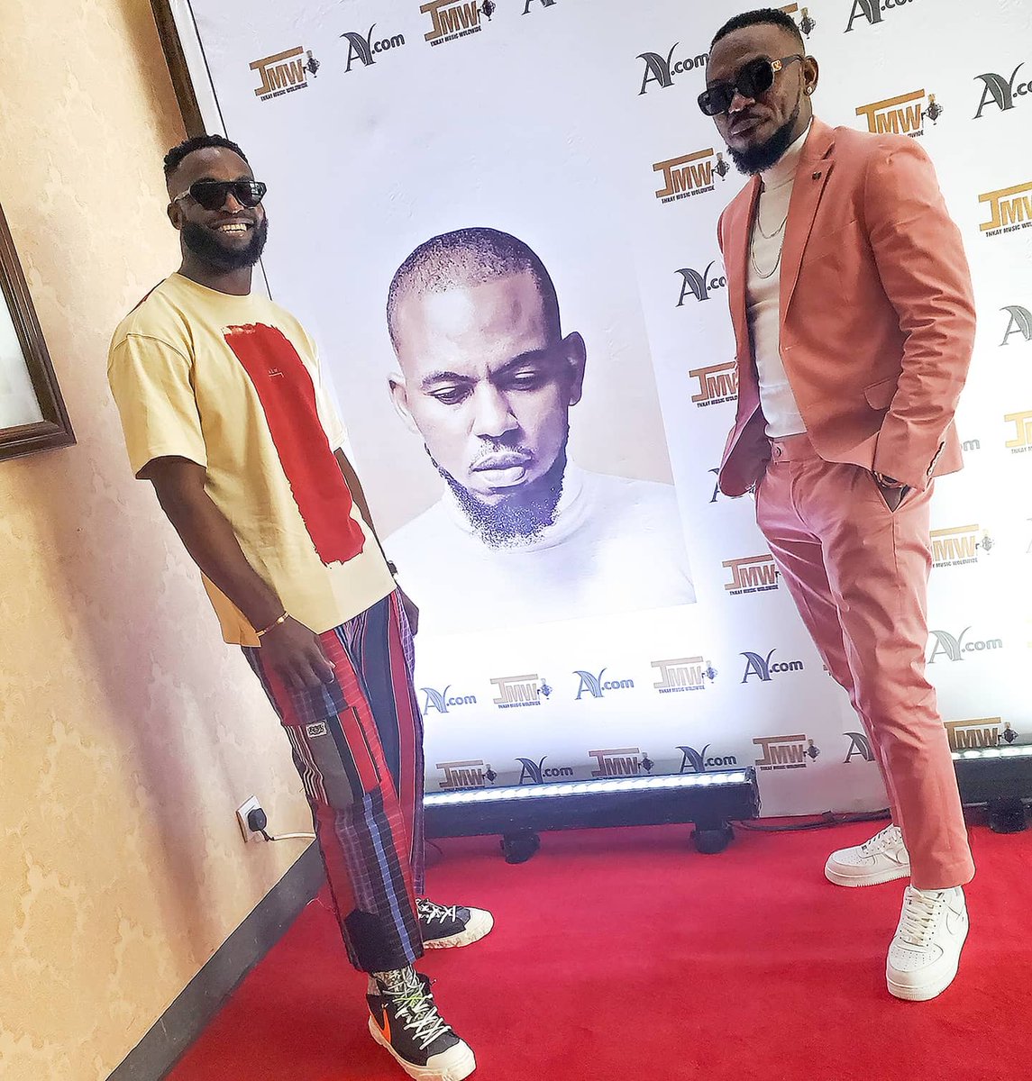 deejayneptune's tweet photo. Earlier today 🤴#Greatness. Congrats on your new deal #aydotcom 👏 #GreatnessRepublic https://t.co/w2DYgDQW0N