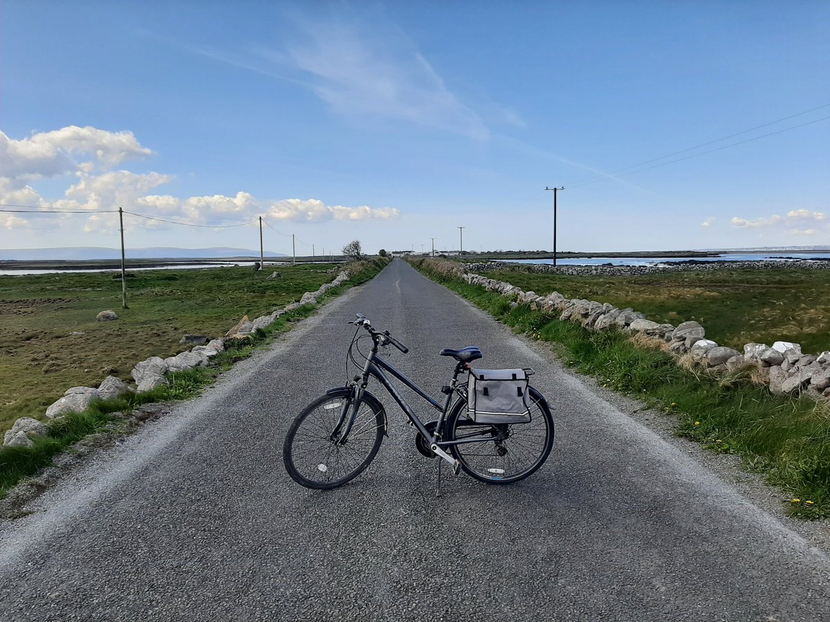 #Day94 of #100DaysofCycling brought me to #Tawin in #Maree #Oranmore beautiful views , quite roads ...loved the loop starting from the community centre!
.
.
.
#GortCycleTrails #SafeCycleTrails #GetFit #MentalHealth #ExploreLocal #GalwayByBike #ThisIsGalway #WhatLiftsYou