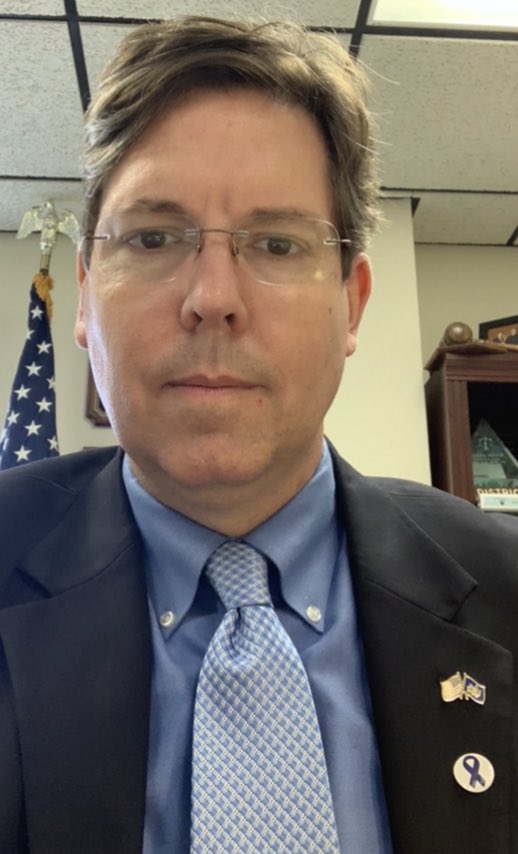 Also wearing blue to raise awareness during #childabuseprevention month!
<a href="/PennsylvaniaDAs/">PDAA</a> are partnering with victim services professionals every day. TY to everyone at <a href="/PAVictimsOffice/">PA Office of Victim Advocate</a> for all you do!