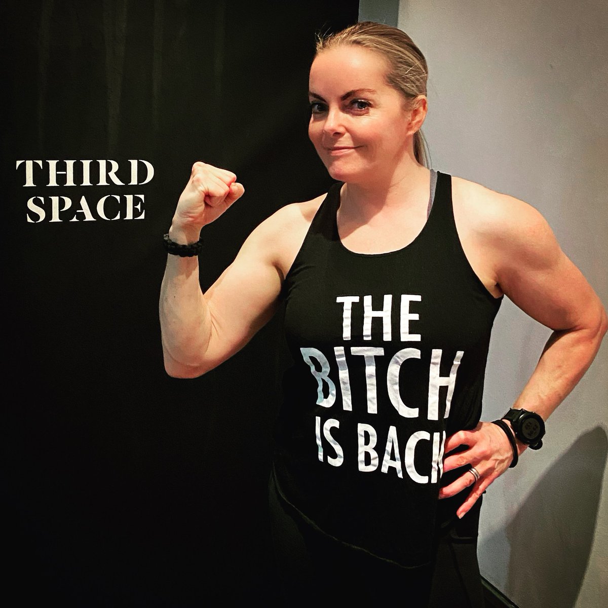 THE BITCH IS BACK 🥊 A great t-shirt for my 1st day back in the #gym ABSOLUTELY loved it! I did: Deadlifts - Shoulder Press - Leg Press - Lat Pull down - Single Leg Extension - Single Leg Hamstring Curl - Pallof Press - Cable Rotation - 20 mins bike What did you do? #training