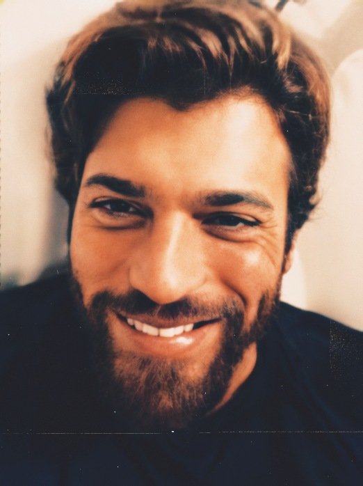 alaabubble's tweet photo. I LOVE HIM SO MUCH, HIS BEAUTIFUL HEART DESERVES THE WHOLE WORLD, I JUST WANT HIM TO BE OKAY AND HAPPY, NOTHING ELSE MATTERS 😭♥️ https://t.co/ouw67j7SD1