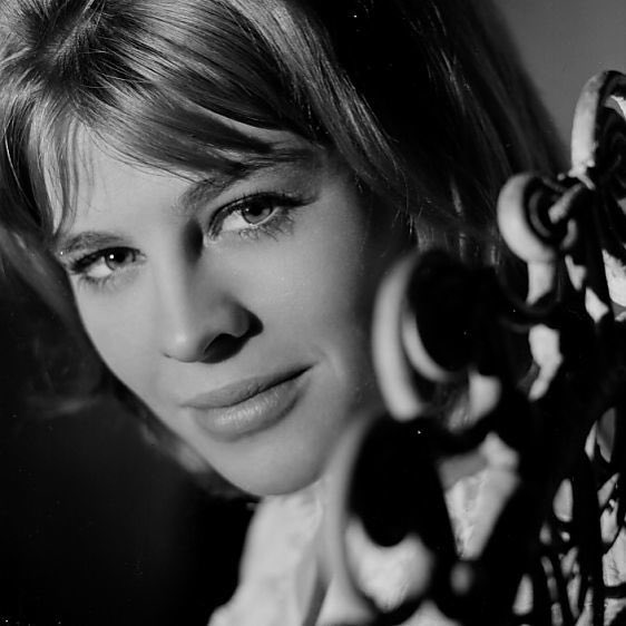 Happy 81st birthday to Julie Christie 
