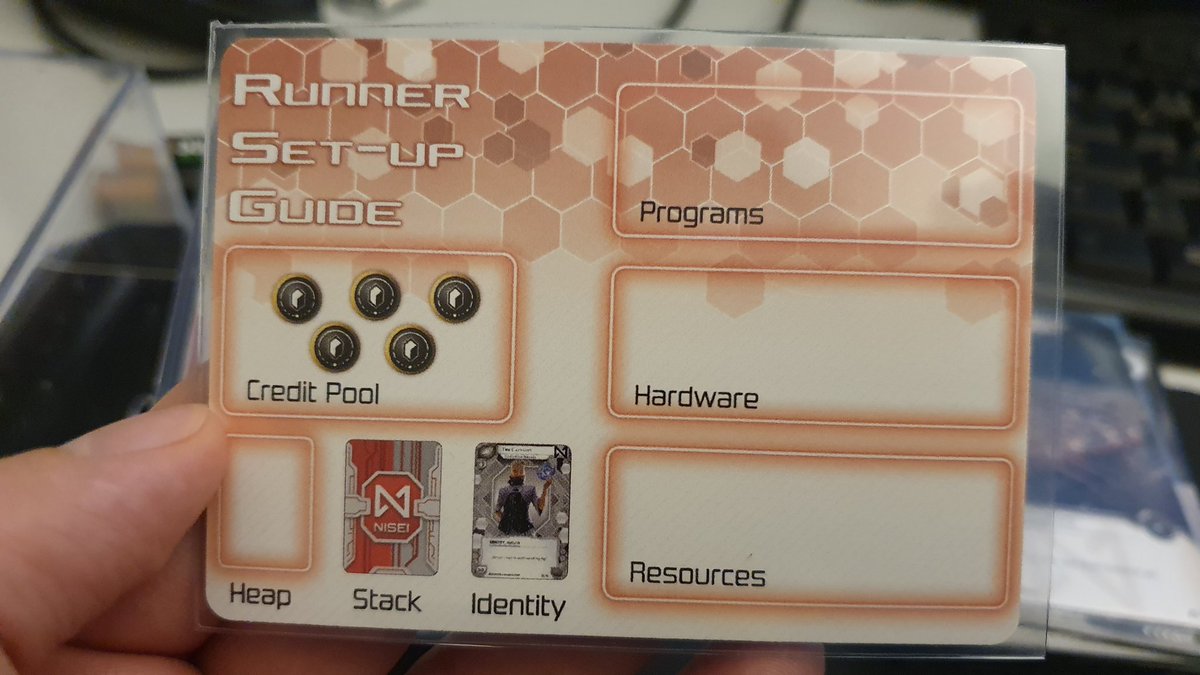 The back of the Runner starter card