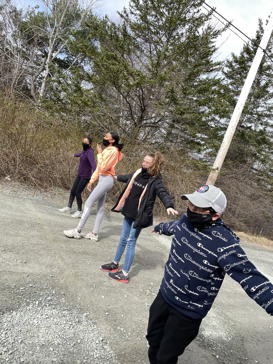 GCJHWildcats's tweet photo. What do Active Smarter Kids look like?  ASK Ms. Arbuckle’s class.  Taking our classroom outdoors and tying in physical activity. https://t.co/zC70s443O5