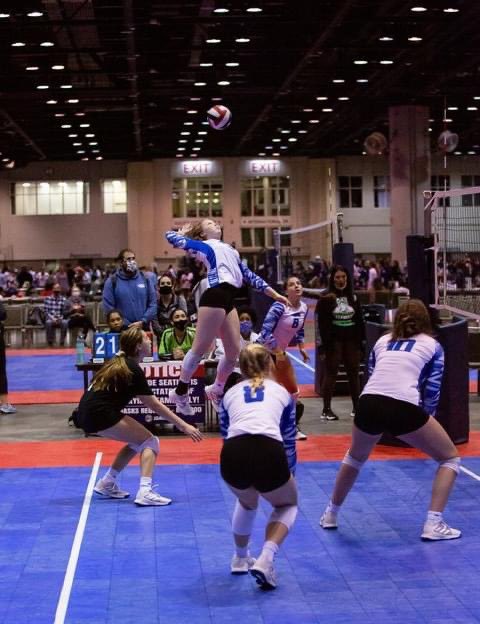 MikeHelinsky's tweet image. Looking forward to watching more hits like this during the next 4 years at @GoKnightsVB