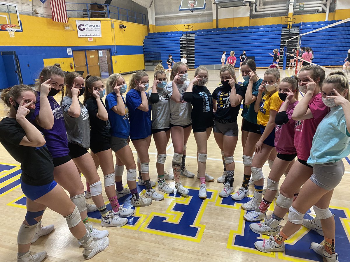 PblVolleyball's tweet photo. #fierce https://t.co/n4mQt3gcM2