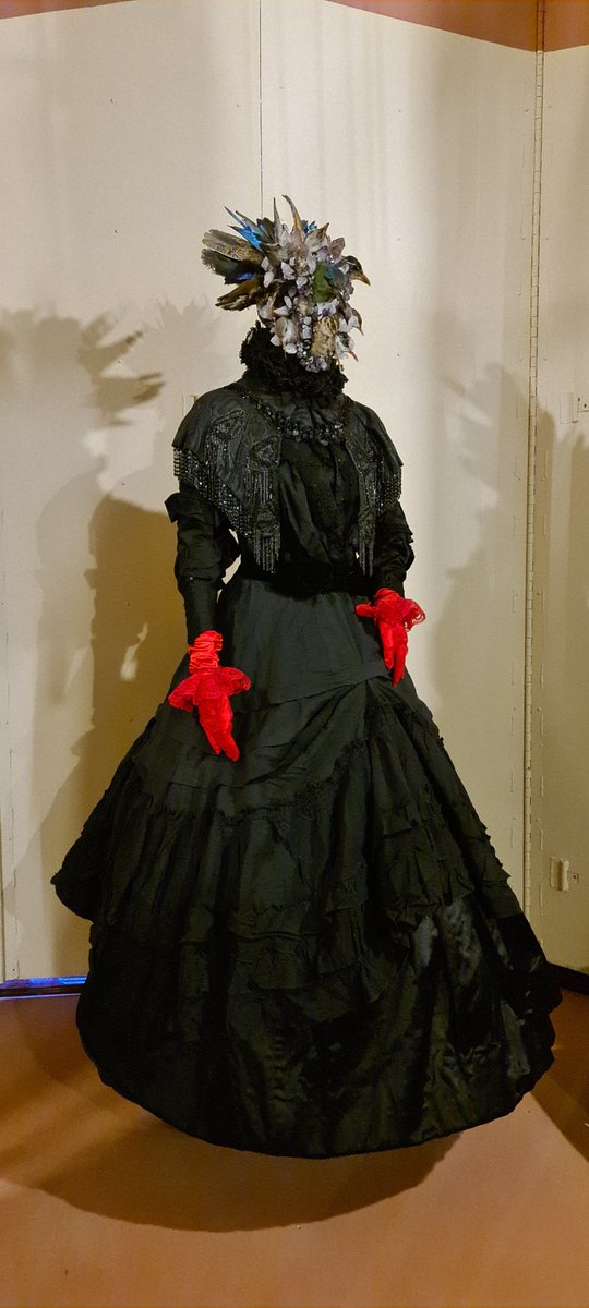She's installed in place at the museum ! Made with recycled vintage taxidermy and victorian mourning costume