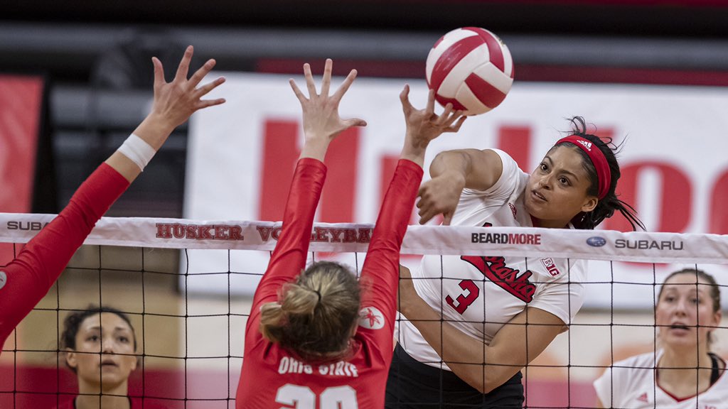 McAuley_VB's tweet photo. While the field may be cut down to only 48 teams, the Mighty Macs have 4οΈβ£ #MMCAlums playing in the @NCAAVolleyball! #DanceShoesReady
Ashley Maher @LipscombVBall Kayla Caffey @Huskervball Nancy Kane & Charley Niego @NDvolleyball https://t.co/zJADTlbort