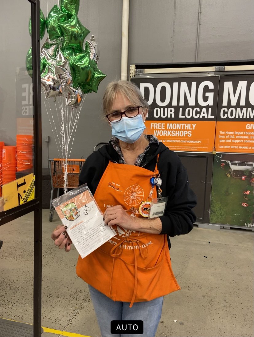 Robin was engaging with a customer and found out they were a military veteran. Robin thanked them for their service and let them know about HD veteran programs. Customer had shopped at Home Depot for years and had no idea and appreciated her great customer service. #GetInvolved