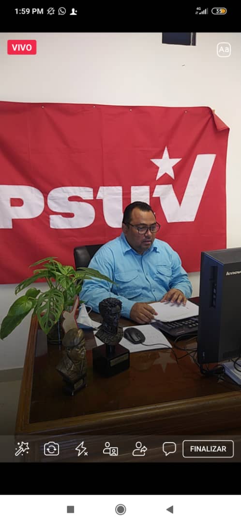 FranciscoGpsuv's tweet photo. #Ahora A través de ZOOM y cumpliendo las instrucciones del Pdte. @NicolasMaduro estoy con el Equipo Promotor de los Pueblos Municipal con la 1era. Clase, Modulo 1: Doctrina Bolivariana y Chavista en el contexto del SeminarioDePolíticaParticipaciónCiudadanaEInnovaciónSocial https://t.co/V1XRk06vYM