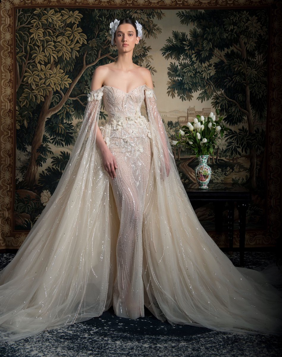 #GeorgesHobeika captures the essence of time in his new Spring-Summer 2022 Bridal collection, The Color of time. 

Explore the full collection on georgeshobeika.com

Photography: @parazarme
Make-up: @bassamfattouh
Hair by: @wassimmorkos @paceeluce

#HobeikaBridal