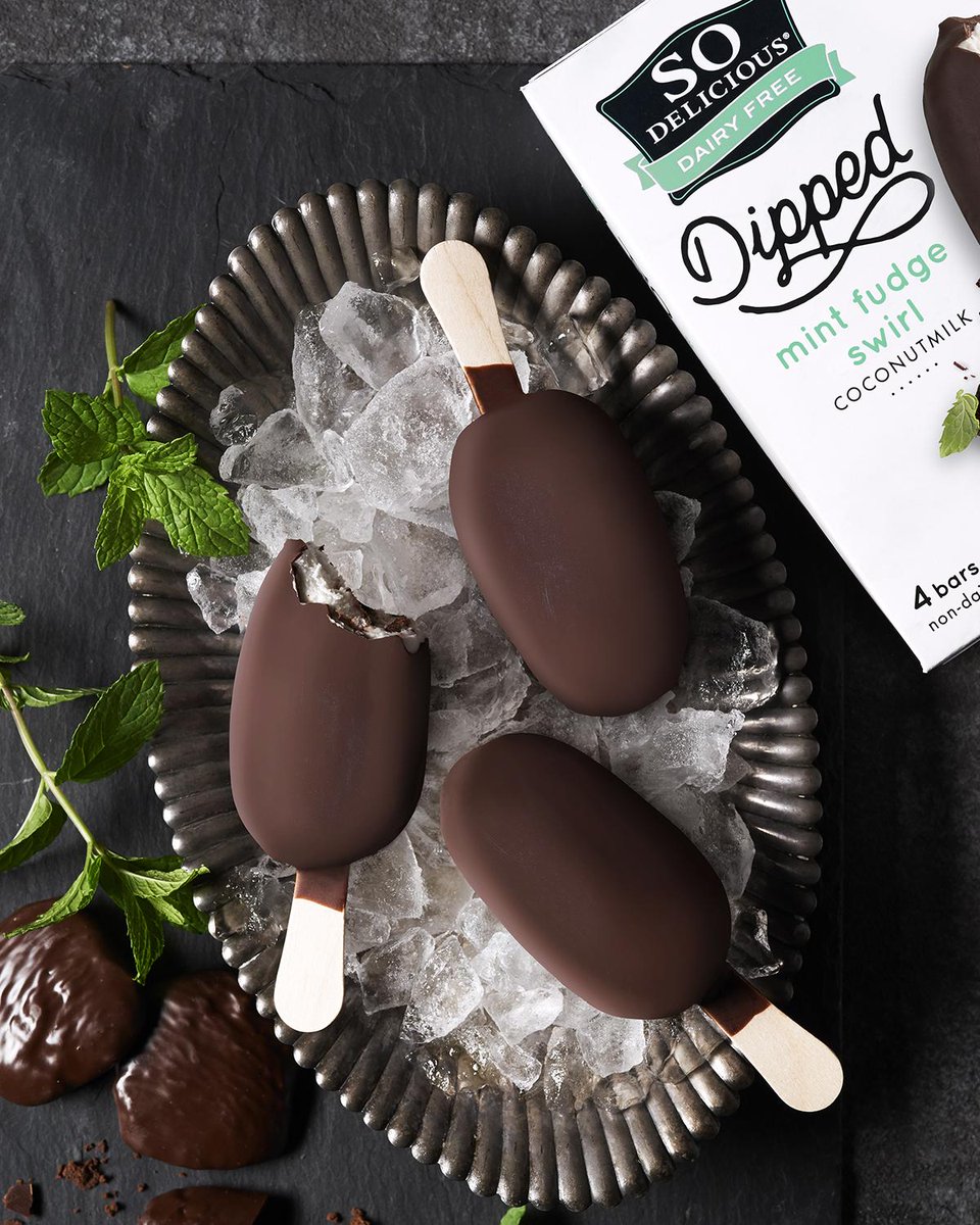 Cool mint wrapped in luscious chocolate will take your breath away. Try all the newest flavors in our Spring Fling bundle, available online and delivered straight to your door! bit.ly/3uRpbYA 

#SoDeliciousDairyFree #dairyfree #icecream #delivery
