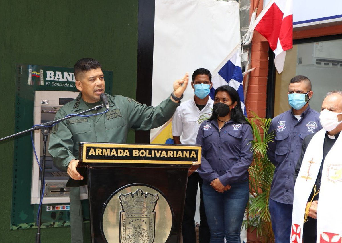 #Hoy En el Comando General de la <a href="/ArmadaFANBvzla/">Armada_ve</a> se inauguró la Tienda de Conveniencia Naval de la <a href="/cabisoar/">Caja de Ahorro de la AB</a>, la cual brindará Bienestar Social a todos sus Asociados y Personal no Militar del Componente Naval. <a href="/NicolasMaduro/">Nicolás Maduro</a> #NicolásMaduroEsPueblo #FANBEnDefensaDeLaDignidad