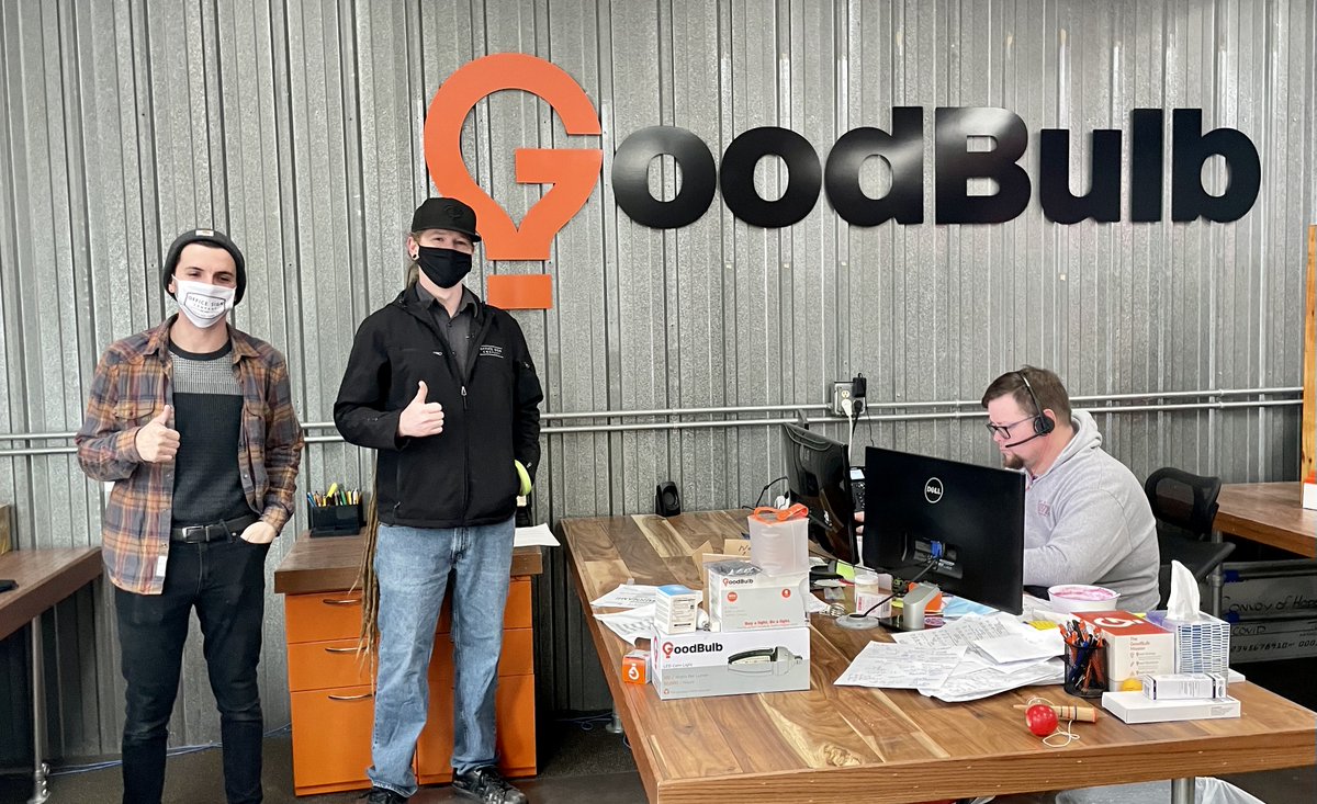 GoodBulb's tweet photo. THANK YOU to local sign wizards Office Sign Company for outfitting our space with a new GoodBulb sign! It’s lookin’ sharp. Big things to come... stay tuned! 🧡
#BeGood #GoodBulb #lightbulbs #LumenMasters
Office Sign Company @OfficeSigns https://t.co/nMh6BjAlQ1