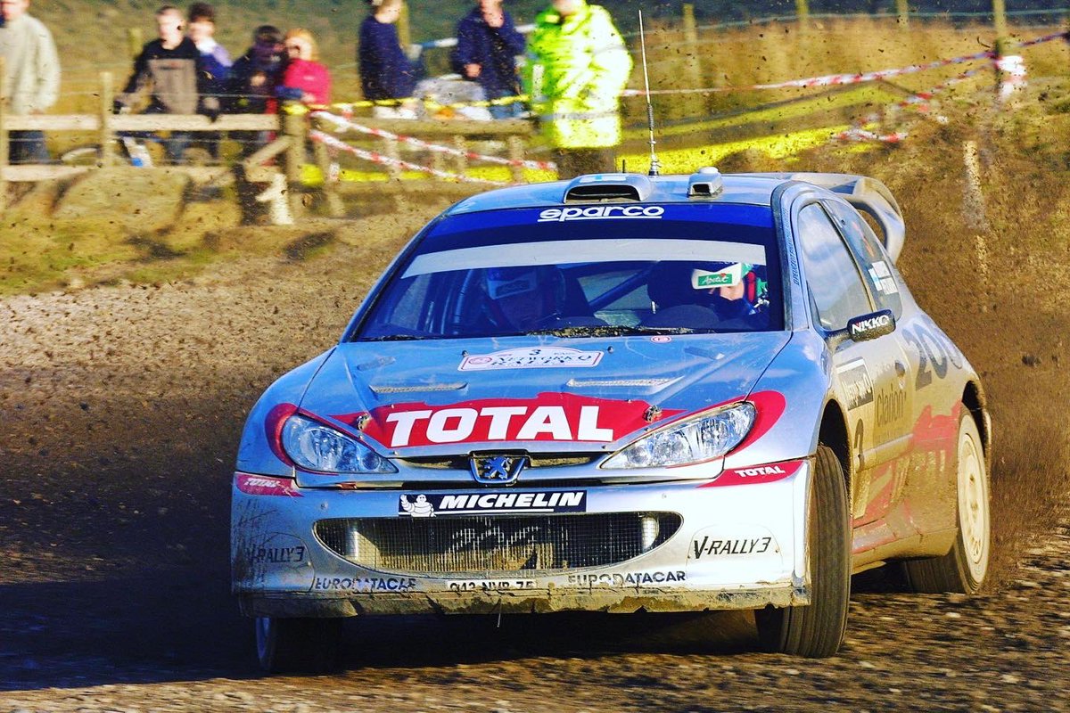 RallyGallery's tweet photo. RallyGallery Archive - final post on the Network Q Rally 2002. Final day, Sunday afternoon. McRae, Makinen and look at a very young @JariMattiWRC in a Mitsubishi Lancer getting experience on the world stage! #rally #networkq #wrc #mitsubishi #lancer #subaru #impreza #ford #focus https://t.co/7BeLSUDkWW