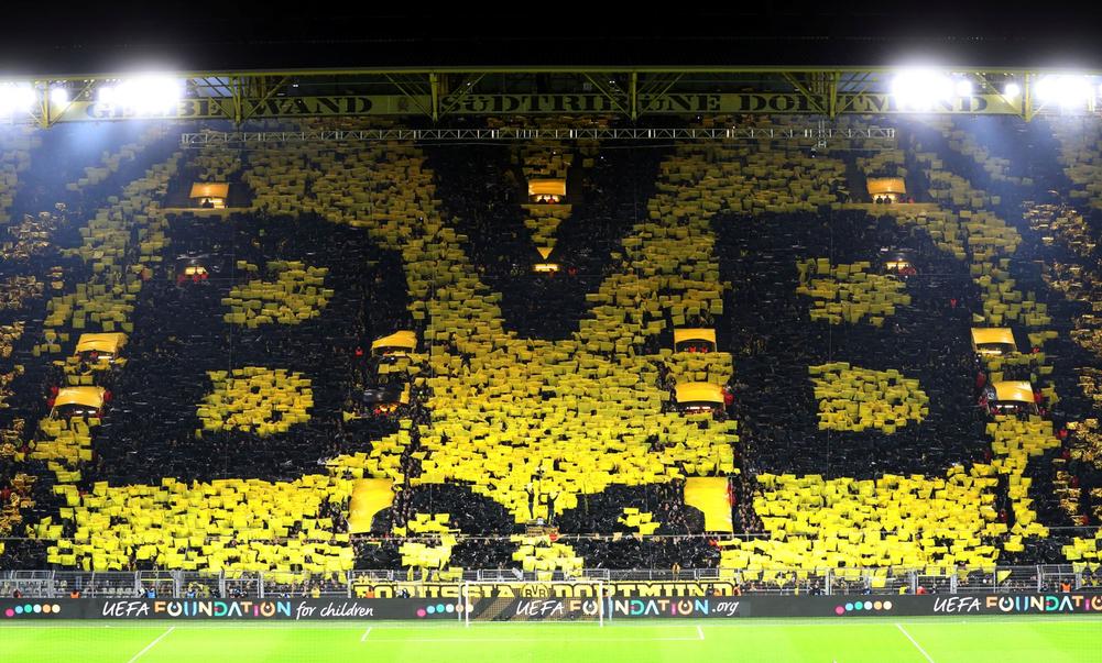 Jude Bellingham...
- Saturday: Scores his first Bundesliga goal
- Wednesday: Scores his first #ChampionsLeague goal
Generational. 🤩
#UCL #BVBMCI https://t.co/1uZpxYCjZE