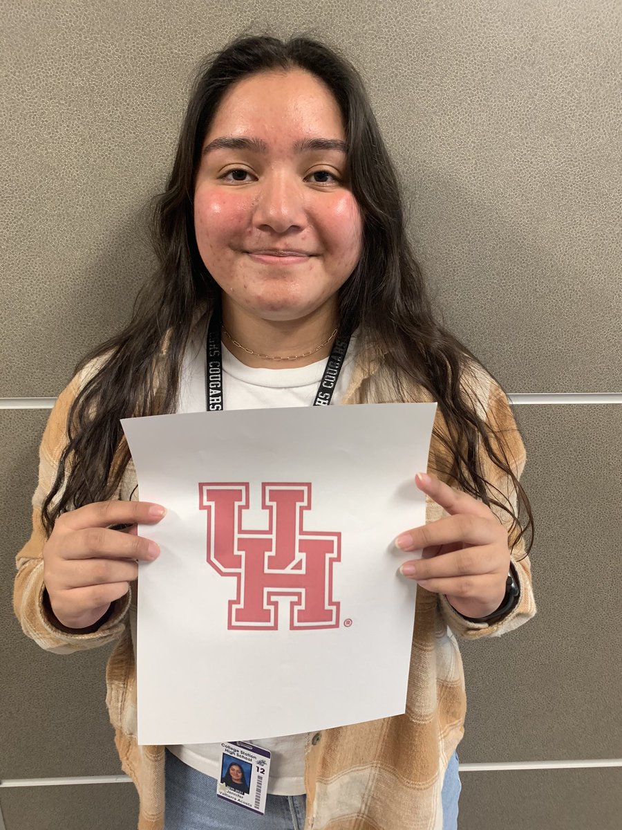 CSHSAVID1's tweet image. Excited for these students to further their academic careers!