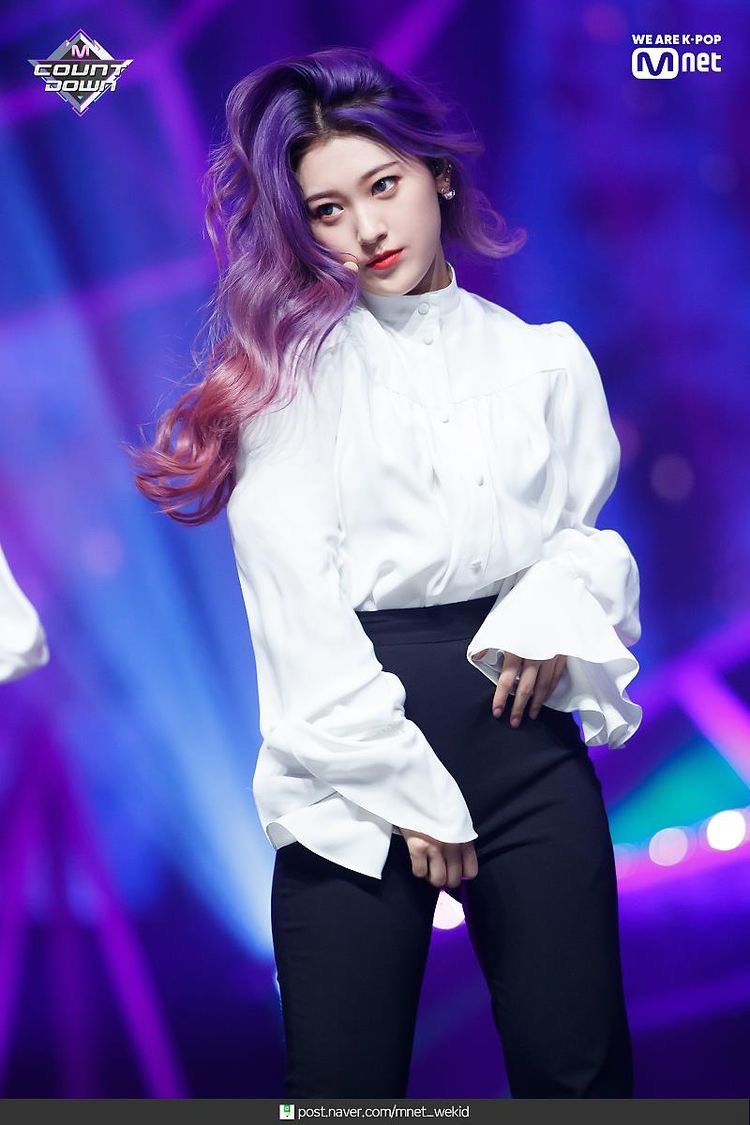olive_won's tweet photo. @darlinangel @LiviesHQ Ummm girl I think your auto correct is broken?? Did you mean to type Choerry https://t.co/tdtPnEbgqN