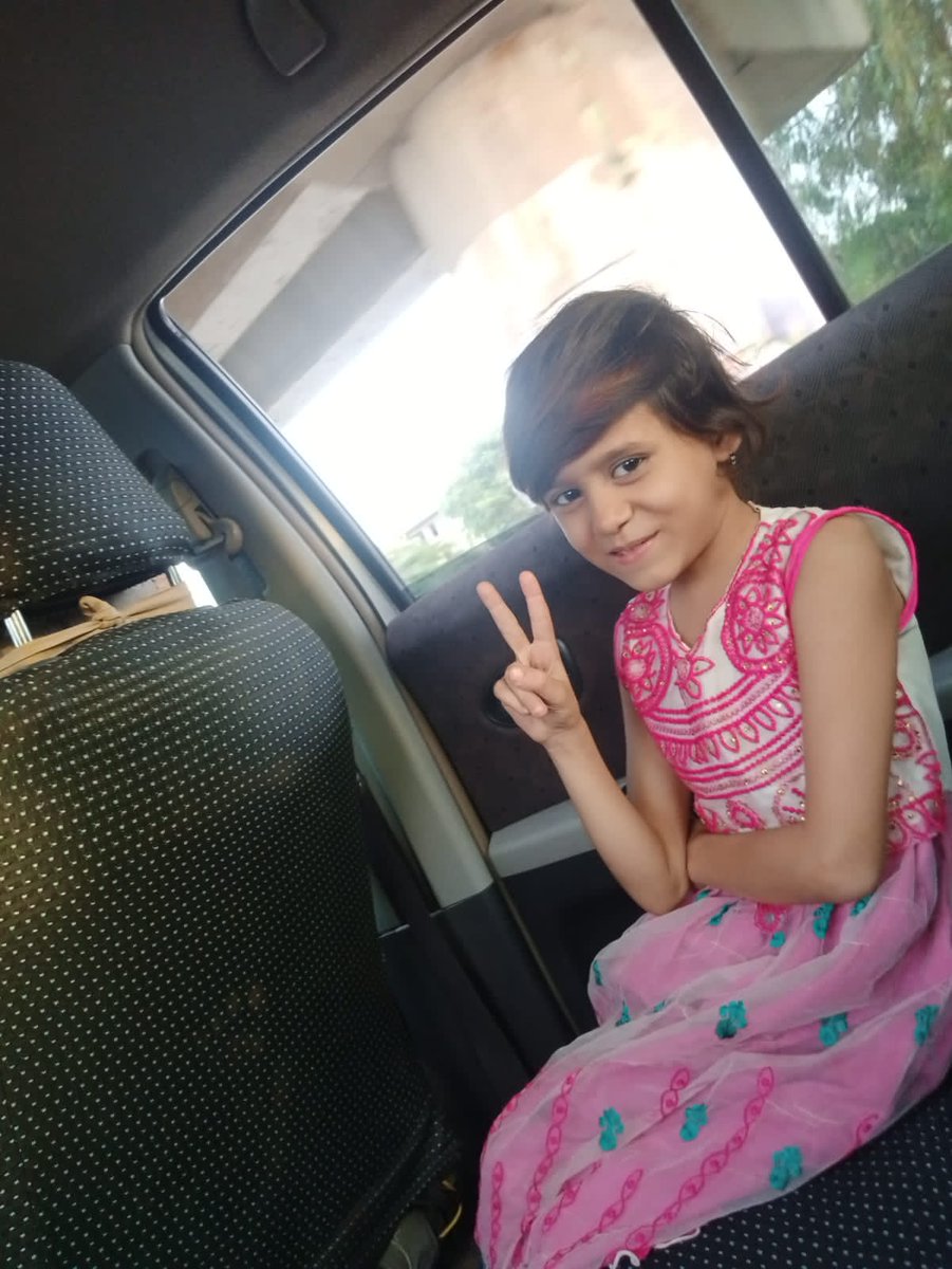 bushraGull5's tweet photo. #مُجھے احساس ہے سب کا_______ میں سب کے کام آتی ہوں!!😍
مگر جو کینہ رکھتے ہیں_____ میں اُن رشتوں سے ڈرتی ہوں_😔

میں بندی ہُوں خُدا کی______ اور خُدا کا خوف ہے مُجھ کو_
جو ڈرتے ہی نہیں رب سے______ میں اُن بندوں سے ڈرتی ہوں!! 🔥 https://t.co/3WbDxImeEL