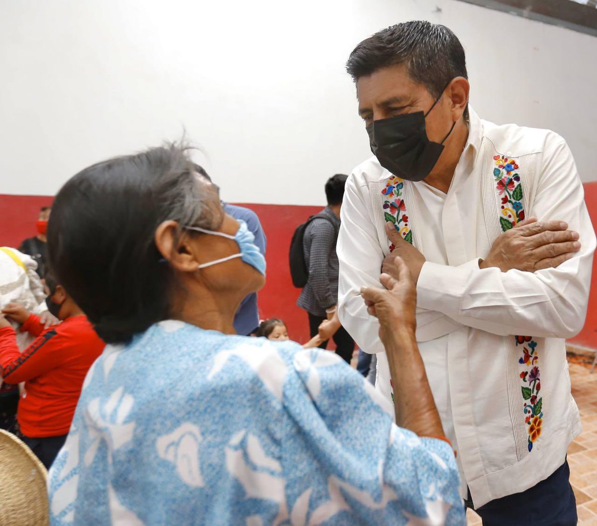 salomonj's tweet photo. Agradezco el compromiso de lucha de mis compañeras y compañeros de #Nochixtlán, en el Foro sobre la Consulta Popular para enjuiciar a los Expresidentes. https://t.co/0UISlcB5I7