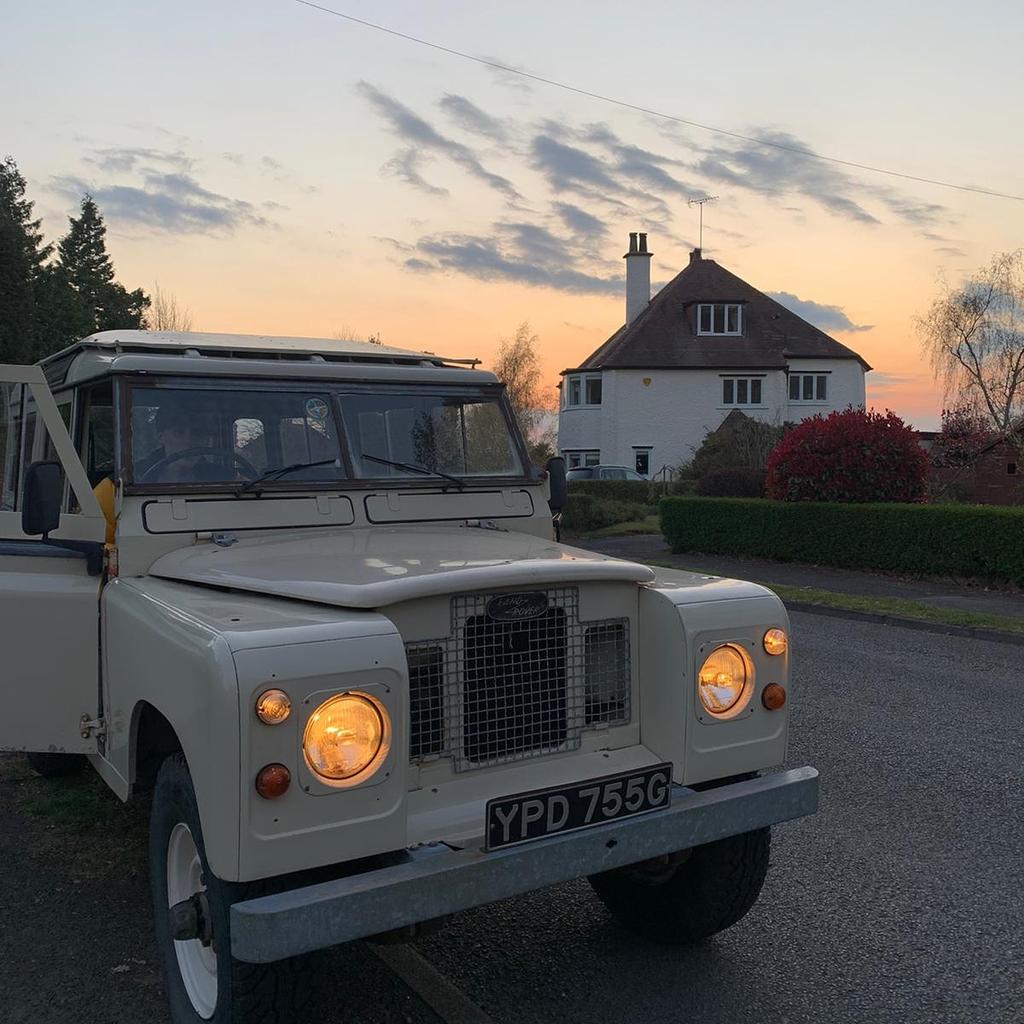 ByChancer's tweet image. #LandRover #landroverseries #landroverseries2a