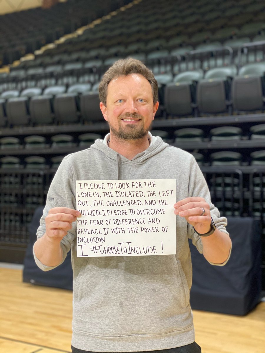 JeremiahTiffin's tweet photo. I’m proud to support the Special Olympics. @UNDspecialolym1 @SONorthAmerica #SOCollegeChampWeek https://t.co/eSA6BzYF9L