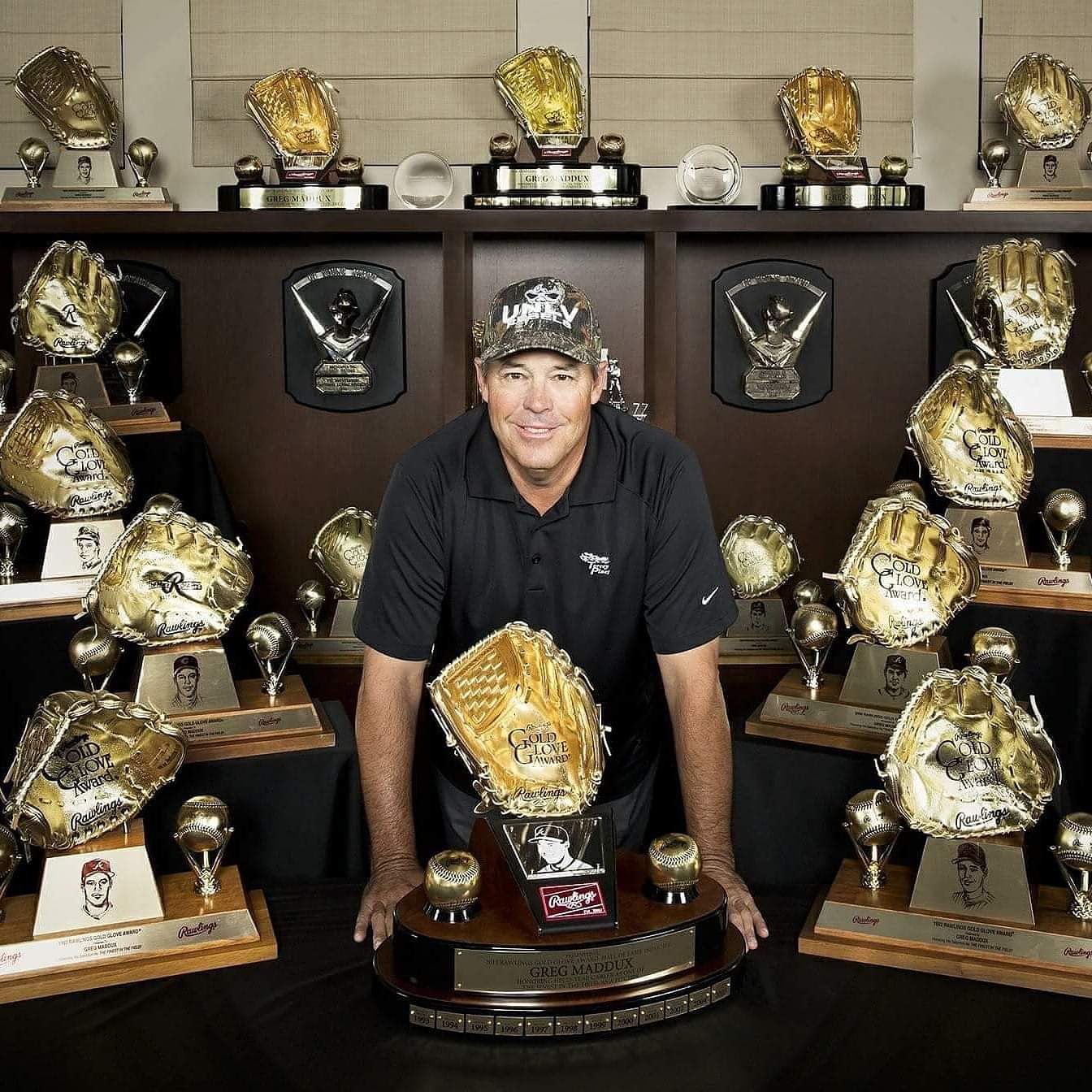 Happy birthday Greg Maddux 