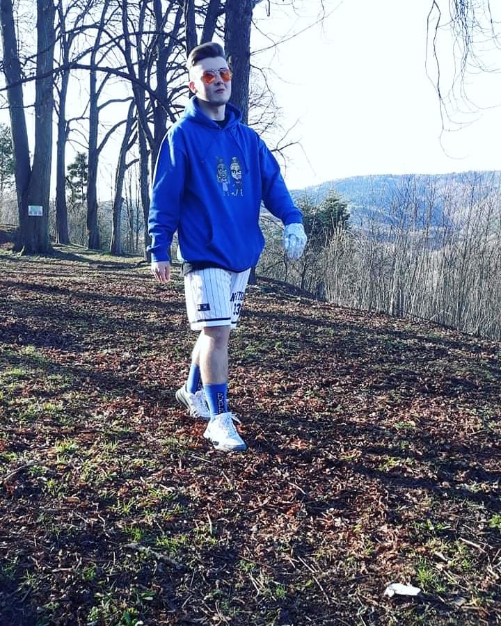 RitaOraBangSk's tweet photo. Hi people and @RitaOra, I'm back!!!
😁🥰❤️, My new name is Max Payne. And today, when I'm back on Twitter, I'm going to show you two Merchs from 2020. One is by @RitaOra - #HTBL and the other by @DominikaMirgova - #Noačo?! (Sowhat?!). You've got them 👇 https://t.co/3P2gbnwHTM