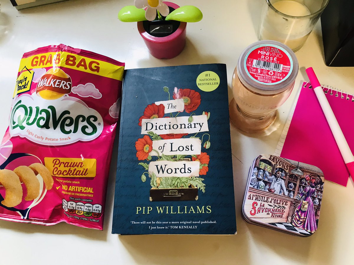 Heaps excited to tuck into this wonderfulness that has winged it all the way from my hometown @MatildaBookshop #amreading #PipWilliams #TheDictionaryOfLostWords