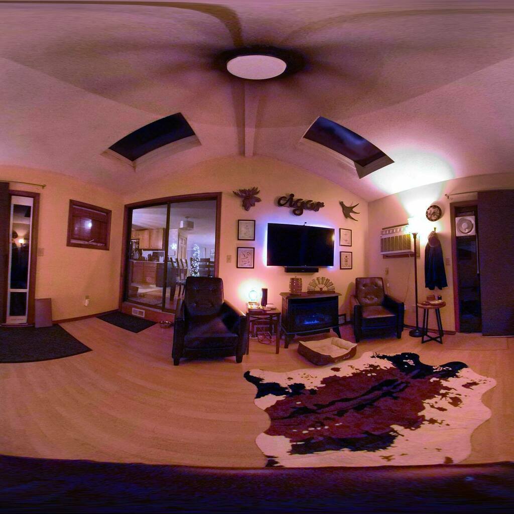 Upgraded the Cigar Lounge instagr.am/p/CNL26jGnKpX/