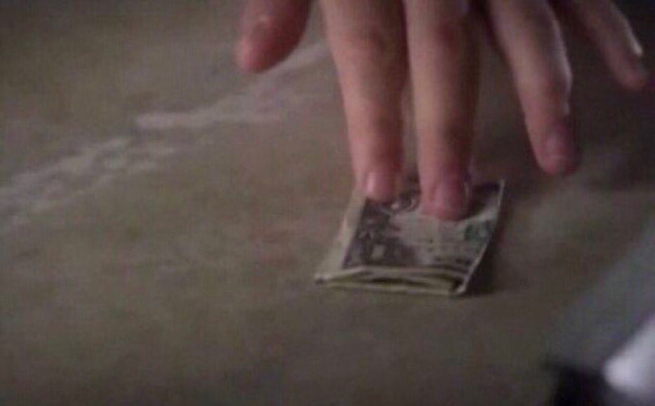 DorbynscC4's tweet photo. @AlecBenjamin Do it- https://t.co/7sMppZSAhA