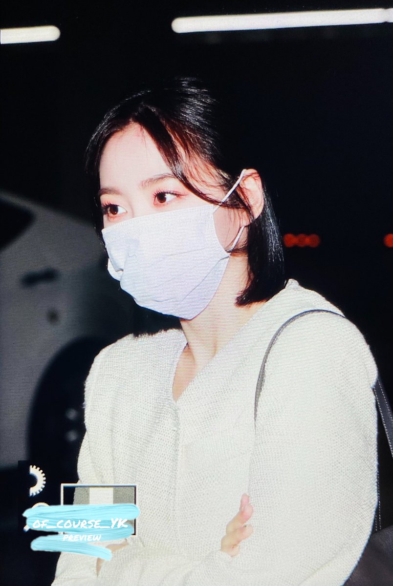 of_course_YK's tweet photo. 210403 프리뷰

오늘도 수고해🤍

#엘리스 #ELRIS #유경 #YuKyung
@HUNUS_ELRIS https://t.co/oqgkZzmw2B