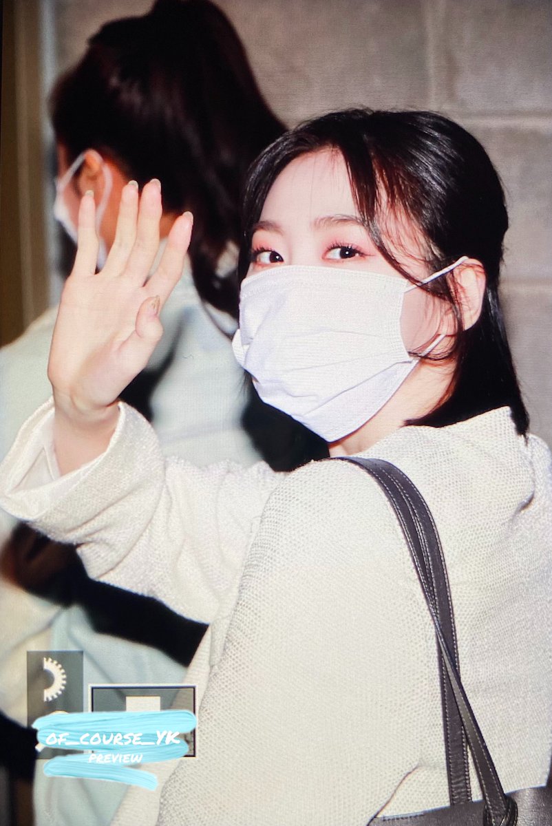 210403 프리뷰

오늘도 수고해🤍

#엘리스 #ELRIS #유경 #YuKyung
@HUNUS_ELRIS