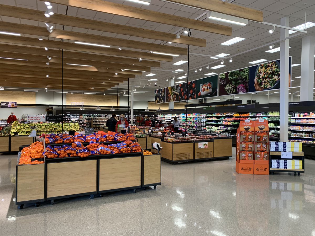 kurtdgriebel's tweet image. Big deal weekend, Big deal team and ready for it all this Easter! SOLID STORE today🐰Let’s do this, Happy Easter🎯 @PaigeWatson_TGT @RobSpringer @TargetTess @KD_Kline @Samantha_TGT @Le_Hulett @natelane39 @Alicia_Michel21