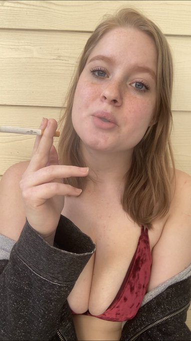 Hi 🥰❤️ https://t.co/E8TAQOukRj