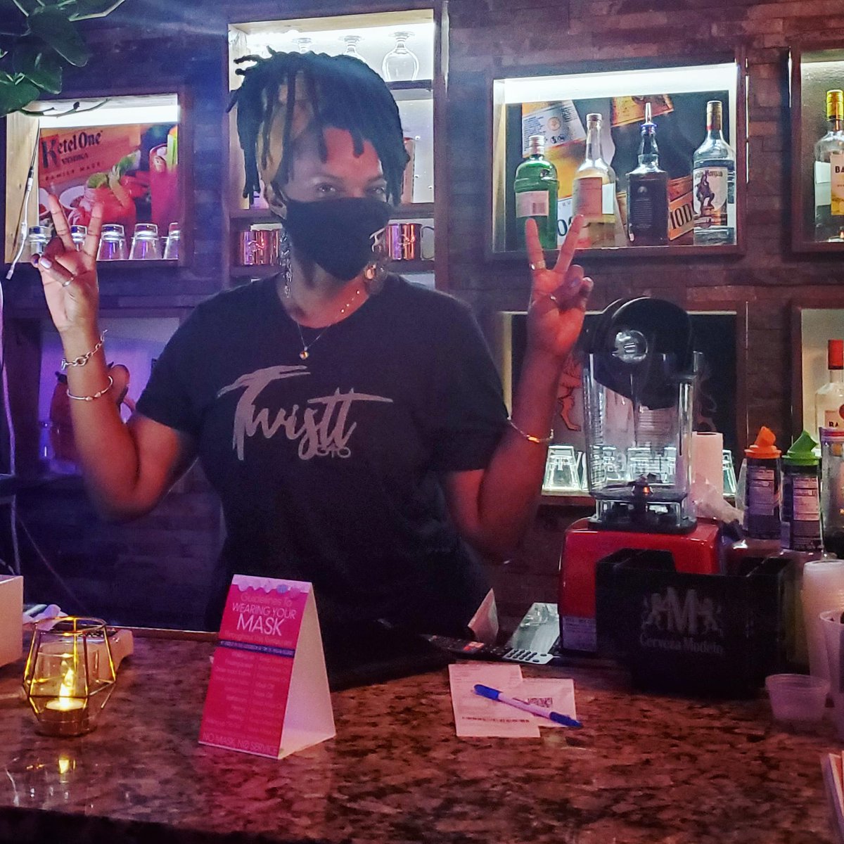 chantelfh's tweet photo. 🌟  BUSINESS HIGHLIGHT! 🌟 #Twistt340 🇻🇮 #YachtHavenGrande #stthomas #BuyLocalVI #MixUpMixUp #usvi https://t.co/2J9cfOHevT