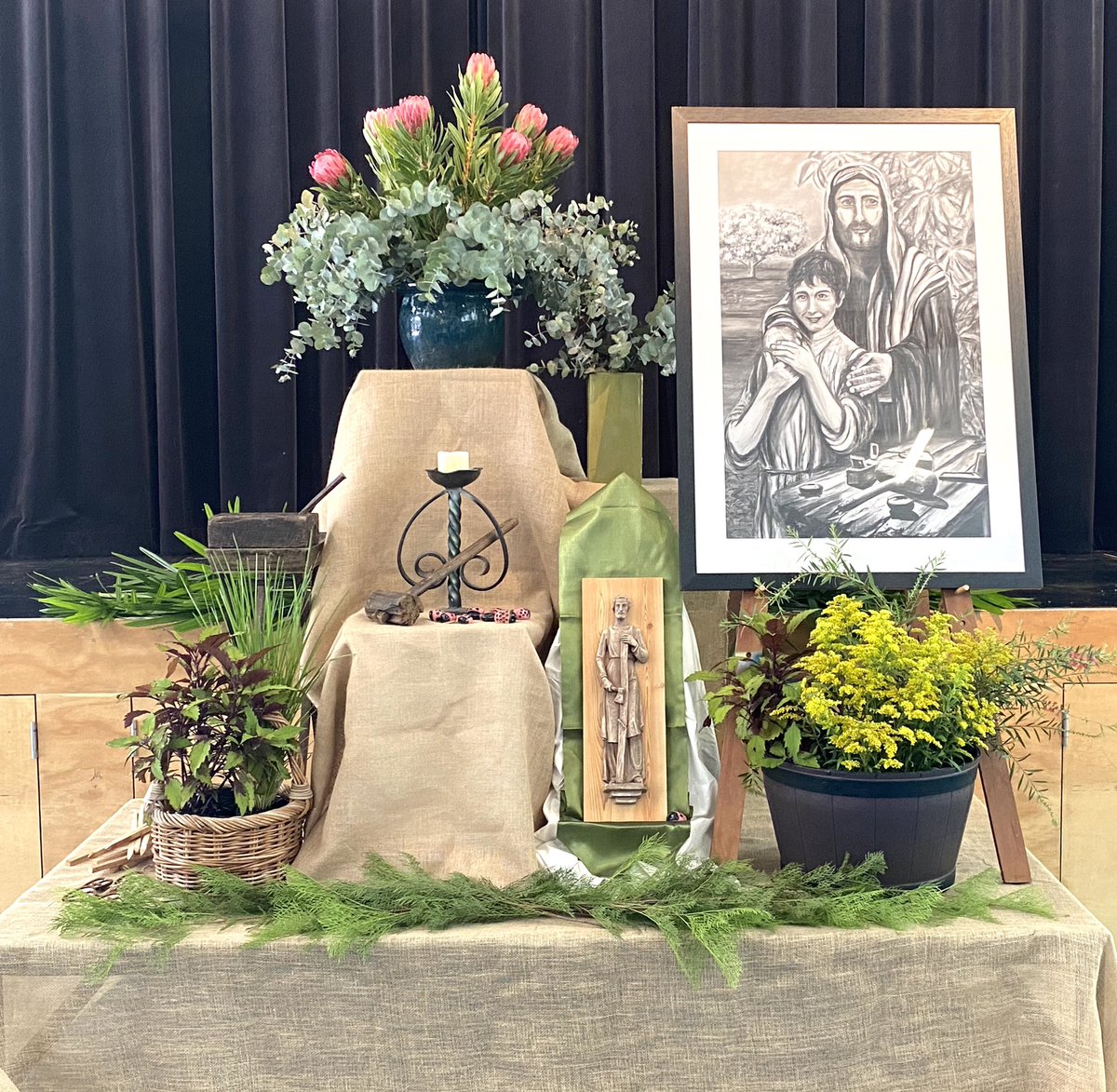 TdoyleTrevor's tweet photo. My favorite photo for Term 1 was this one of the Sacred Space prepared for us at our Cluster 6 Term 1 Gathering by APRE, Maree and her Team from St Joey’s at Beenleigh when we met there. It gave an absolutely special presence for us #bcecluster6 ...💥 https://t.co/W6CPuPwkir
