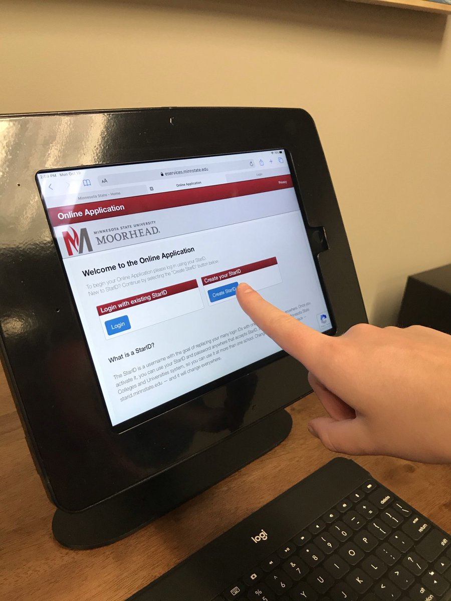 AdmissionsMSUM's tweet photo. Apply to MSUM during the month of April and we'll waive the application fee! It's the perfect opportunity to start your higher education journey as a member of the Dragon Family. https://t.co/KY842Vgvex https://t.co/TvQqWCBR9r